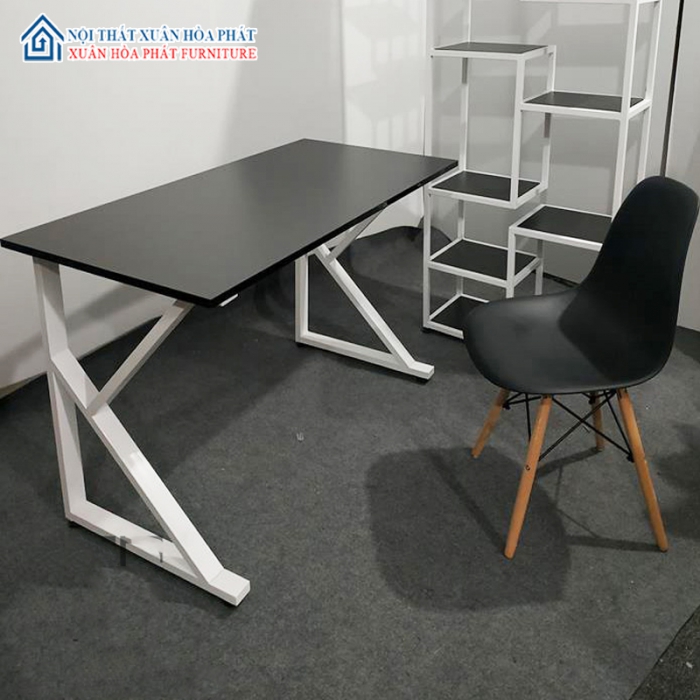 Bàn Làm Việc, Bàn Gaming KG82-01 Chân Trấng